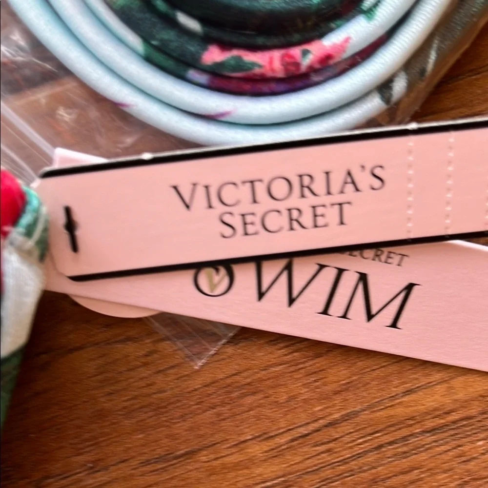Victorias Secret stylish strapless
